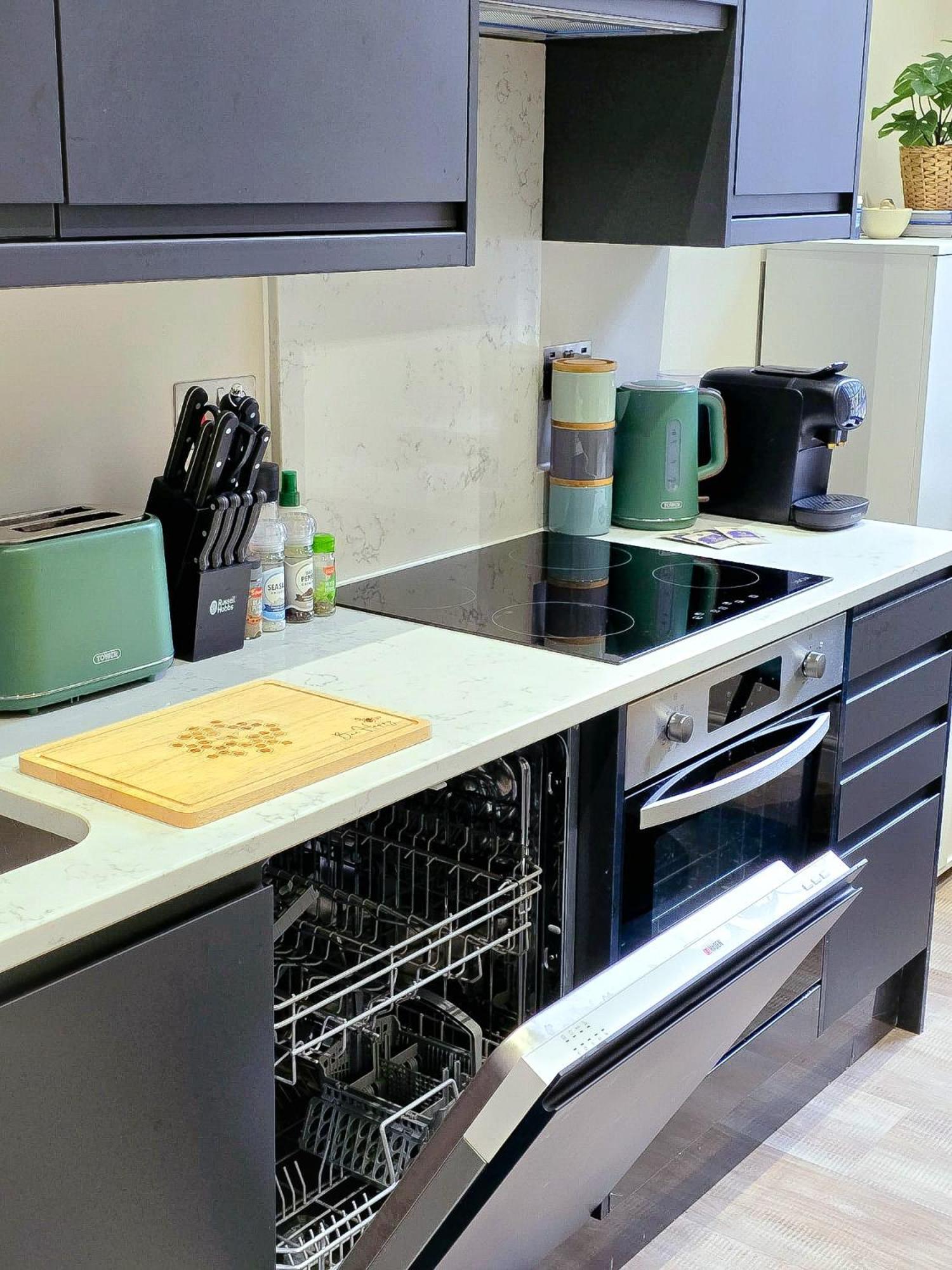 לידס Beautiful Apartment & Central Location & King Size Bed מראה חיצוני תמונה